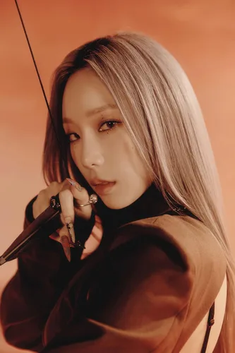 Vista 3 de TAEYEON INVU 3er álbum de cinta limitada versión cinta+folleto de 16p+seguimiento Kpop sellado