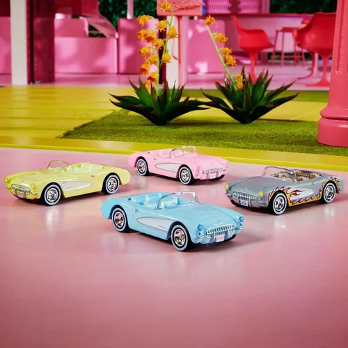 Vista 2 de Hot Wheels Barbie The Movie Corvette - Paquete de 4