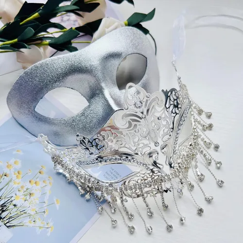 Vista 4 de Lusy DM Couple Masquerade Masks Venetian Party Mask Mardi Gras Mask Halloween Costume Mask for Couples Women Men