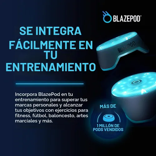 Vista 7 de BlazePod Kit de entrenamiento de reacción de fútbol – 4 cápsulas de luz inteligentes para velocidad, control de pelota y coeficiente intelectual