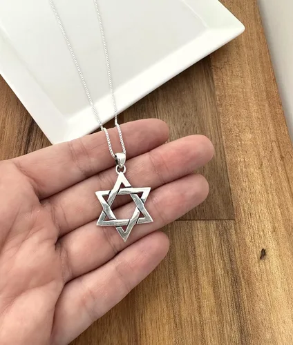 Vista 2 de AJDesign Collar con dije de estrella clásica de David de plata de ley 925, dije judío para hombres o mujeres