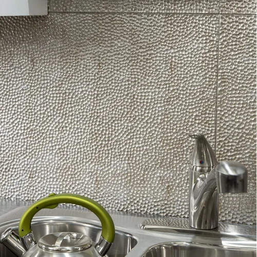 Vista 54 de FASÄDE Vinilo decorativo martillado de 18 x 24 pulgadas en muro en bronce bermudas (paquete de 5)