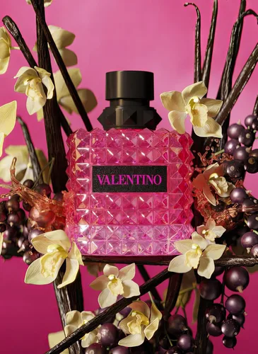 Vista 3 de Donna Born In Roma Extradose de Valentino para mujer - vaporizador de 50 ml