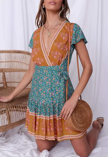 Vista 3 de ZESICA - Vestido corto y envolvente para mujer, diseño de verano con cuello en V, estampado floral bohemio, acampanado, con vuelos, para playa