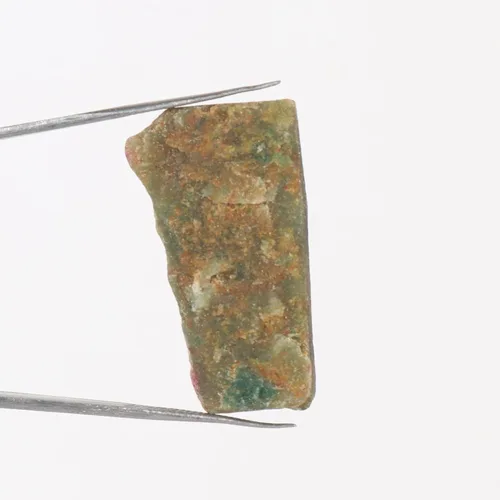 Vista 2 de Gemhub Piedra suelta sin tratar de jade verde sin cortar para decoración, joyería 29.70 ct