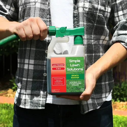 Vista 5 de Potenciador de crecimiento (32 onzas con pulverizador) y refuerzo de crecimiento (1 galón de repuesto) - Fertilizante líquido Simple Lawn Solutions