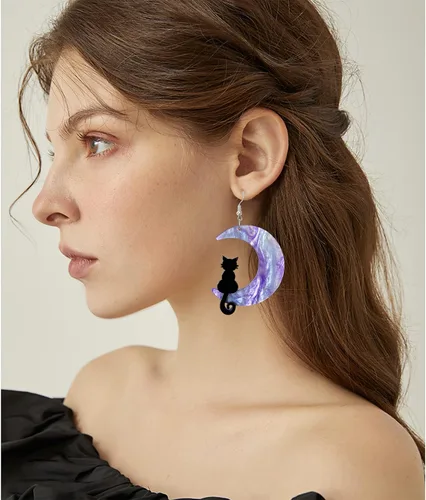 Vista 6 de Aretes colgantes creativos y bonitos de acrílico con diseño de gato negro en la luna morada, delicados, elegantes, encantadores y encantadores