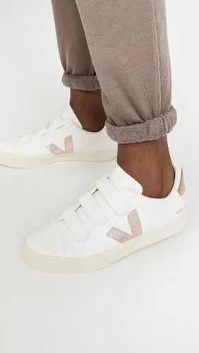 Vista 4 de Veja Tenis con logotipo Recife para mujer Metálico