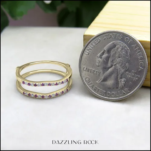 Vista 12 de Dazzlingrock Collection Anillo de protección redondo alternativo de zafiro rosa y diamante blanco para mujer en oro macizo de 10 quilates
