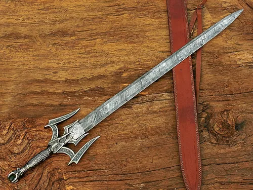 Vista 3 de Espada bárbara medieval de acero de Damasco, hoja de doble filo de acero de Damasco forjado a mano con funda de cuero.
