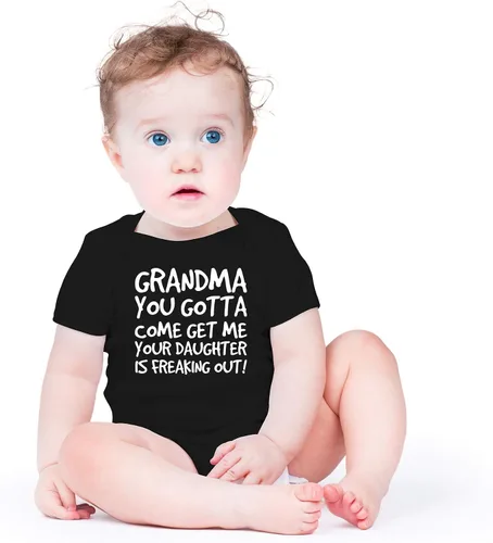 Vista 2 de AW Fashions Grandma Come Get Me. Your Daughter Is Freaking Out Baby Body Ropa para recién nacidos, trajes lindos