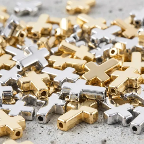Vista 6 de OIIKI 60 cuentas de cruz para pulseras, dijes de cruz de plástico, cuentas religiosas, mini crucifijo suelto, espaciador, suministros de bricolaje