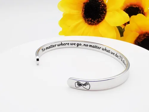 Vista 3 de Dczosily Pulseras inspiradoras para mujer, de acero inoxidable, grabadas, con mantra motivacional, regalos personalizados para mamá, hija, hermana