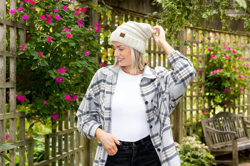 Vista 64 de Funky Junque Gorro de moda de punto trenzado de talla extragrande, grueso, abrigado, suave y holgado