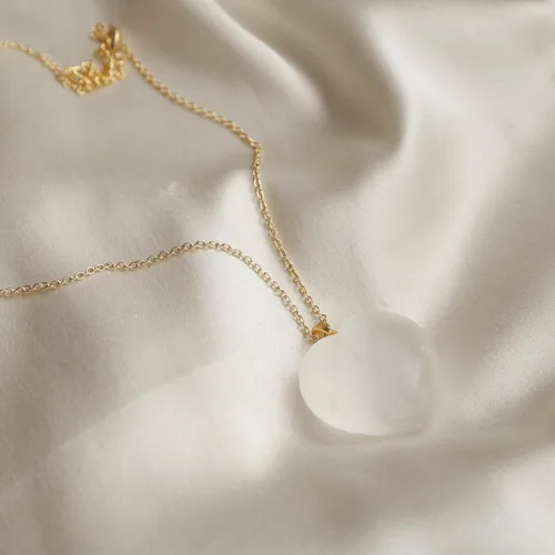 Vista 106 de Gempires Love - Collar con colgante de cristal de corazón para mujer, chapado en plata, cadena ajustable de 18 + 2 pulgadas
