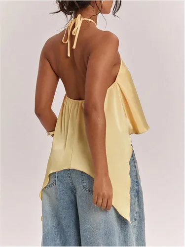Vista 2 de Verdusa Top halter asimétrico de satén para mujer Amarillo claro