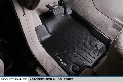 Vista 2 de MAXFLOORMAT Tapetes para piso de Mercedes Benz ML / GL / GLE / GLS Serie, juego completo (negro)