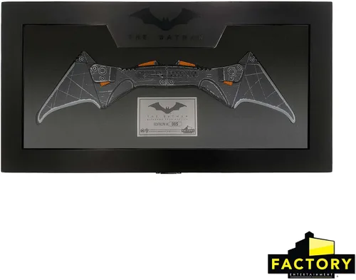 Vista 4 de Factory Entertainment La réplica de Batman Batarang Edición Limitada
