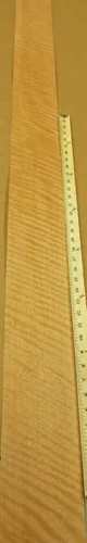Vista 2 de Chapa de madera amarilla figurada de 4 x 69 pulgadas sin respaldo flexible de 1/42 pulgadas de grosor