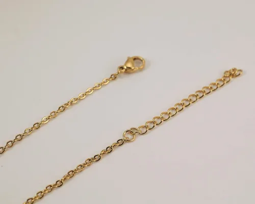 Vista 7 de Collar con nombre grabado personalizado para mujeres amigas