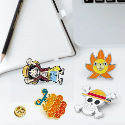 Vista 5 de Luffy Zoro - Broche de personajes de dibujos animados de anime 4 unidades broche de anime para cosplay sombrero de paja alfileres esmaltados