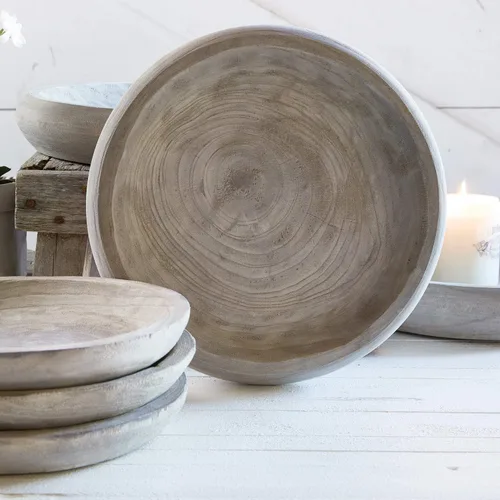 Vista 2 de Santa Barbara Design Studio Cuencos de madera TableSugar Cuenco de madera de paulownia tallada a mano, grande, gris