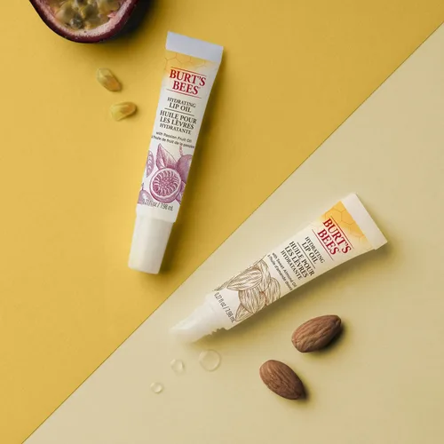 Vista 3 de Burt's Bees Aceite labial hidratante 100% natural con aceite de almendras dulces, 1 tubo