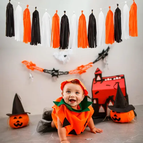 Vista 4 de Guirnalda de borlas para decoración de fiesta de Halloween en negro, blanco y naranja - 15 piezas Suministros de graduación 2025, borlas para Negro