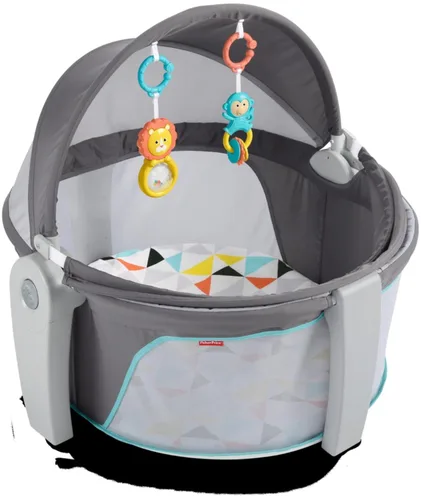 Vista 12 de Fisher-Price Moisés Portátil On-The-Go Baby Dome, Espacio de Juego de Viaje con Juguetes de Desarrollo para Recién Nacidos y Toldo, Windmill