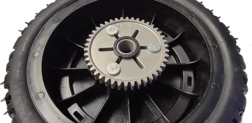 Vista 2 de Rueda motriz original Toro OEM 140-1295 de 8 pulgadas (reemplaza 98-7135 107-3709) para cortacéspedes Super Recycler de 21 pulgadas 21382 21383