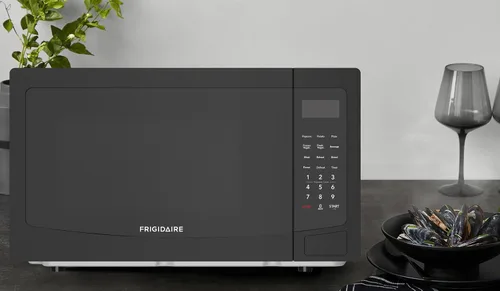 Vista 6 de FRIGIDAIRE Microondas de 1.1 pies cúbicos y 1000 vatios, ONYX