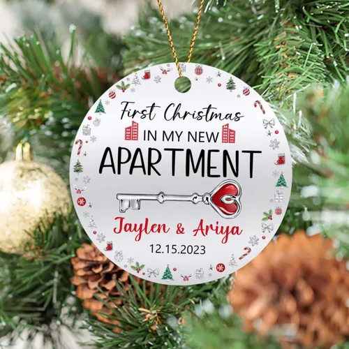 Vista 3 de Adorno personalizado para árbol de Navidad con nombre y año, regalo para mi nuevo apartamento, adorno personalizado para primera Navidad en un nuevo