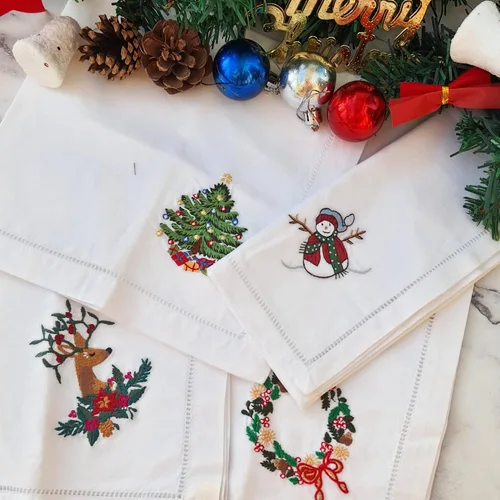 Vista 7 de HCRAFT Servilletas de mesa de algodón bordadas, juego de 4 servilletas de tela cuadrada de 18 x 18 pulgadas, servilletas de Navidad para comedor