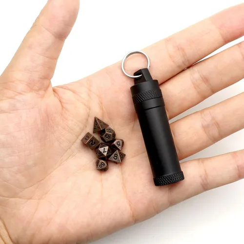 Vista 9 de Juego de Dados Haxtec Mini: Pequeño Juego de Dados Metálicos DND con Estuche para Dados Portátil Juego de Dados Metálicos Antiguos de Bronce