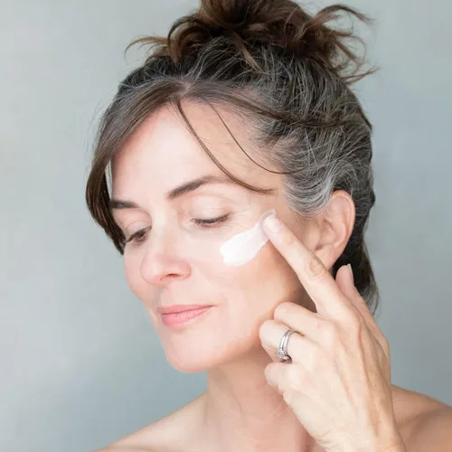 Vista 6 de Osmia Cuidado de la piel - Crema facial natural puramente simple para pieles sensibles y reactivas Albaricoque, Kukui, rosa, aceites de manzanilla