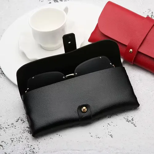 Vista 2 de Onrtry Funda de cuero suave para gafas de PVC con hebilla de uñas de PVC, bolsa de gafas de sol