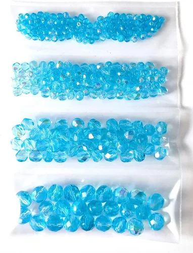 Vista 4 de Juego de cuentas de cristal checo pulido al fuego en color aguamarina AB para la fabricación de joyas y manualidades - diferentes tamaños 0.118 in