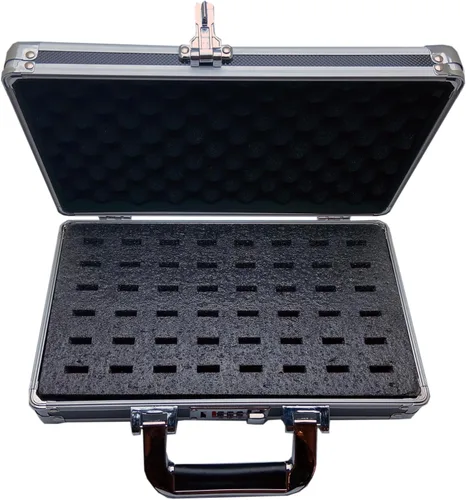 Vista 4 de Estuche organizador de unidades USB de aluminio (48 ranuras con asa) – Caja de almacenamiento antiestática y antiestática con cerradura