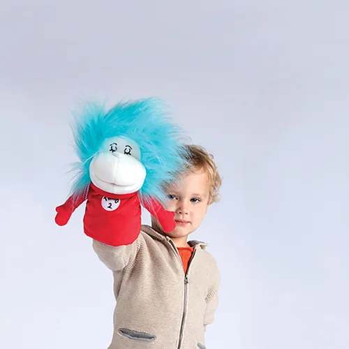 Vista 4 de Manhattan Toy Marioneta de mano Dr. Seuss Thing 1 y 2