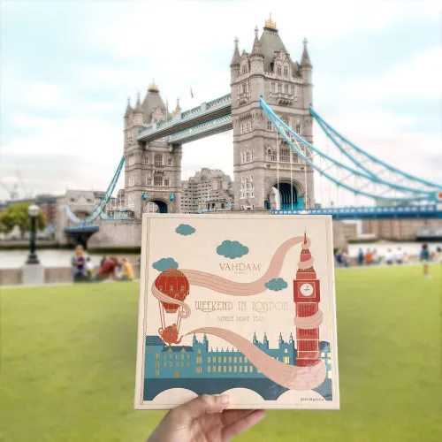 Vista 7 de VAHDAM - Juego de regalo de té de fin de semana en Londres, caja de regalo de edición de viaje, 9 variedades de Chai y té negro, sin gluten, sin OMG