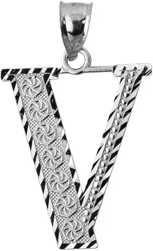 Vista 15 de Claddagh Gold . Colgante de plata de ley 925 con inicial de letras A-Z disponible en pequeño, mediano y grande