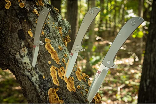 Vista 8 de Al Mar Cuchillos Ultralight Hawk Cuchillo plegable con mango de titanio de 2.75 pulgadas, titanio