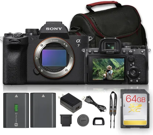 Vista 10 de Sony a7 IV Mirrorless Camera with 28-70mm Lens & Bag Bundle