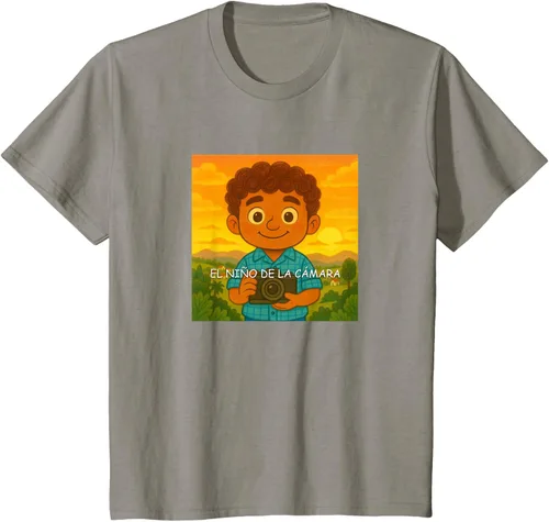 Vista 28 de Camiseta El Niño de la Cámara – Diseño Oficial del Cuento Ilustrado