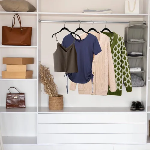 Vista 7 de Quality Hangers Perchas de plástico que no son de terciopelo para la ropa, juego de perchas resistentes para ropa, perchas para armario que ahorran