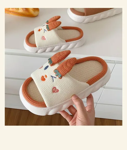 Vista 6 de Pantuflas Kawaii de conejito peludo para mujer, cómodas, con puntera abierta, lindas sandalias de invierno de animales