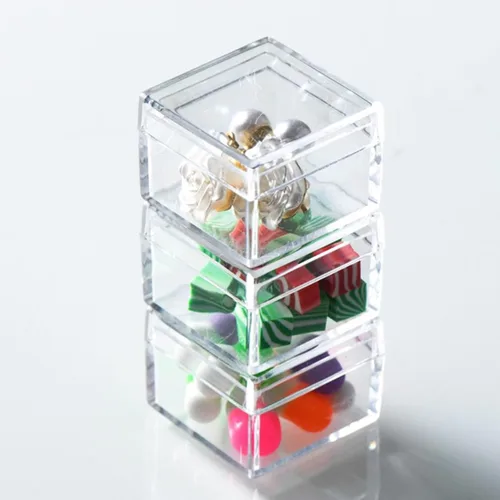 Vista 3 de KissYou Caja pequeña de acrílico con tapa transparente para dulces, cajas para exhibición, decoración de fiesta, plástico, cuadrado, cubo