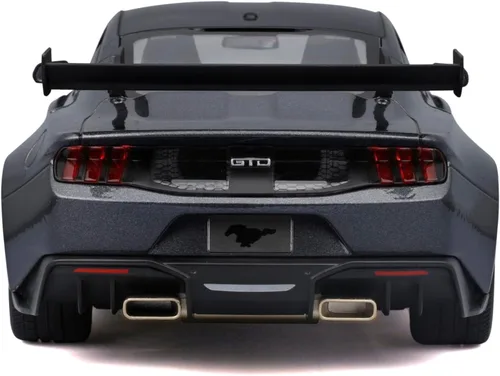 Vista 4 de Maisto 1:18 Edición Especial 2025 Ford Mustang GTD, Gris Metálico