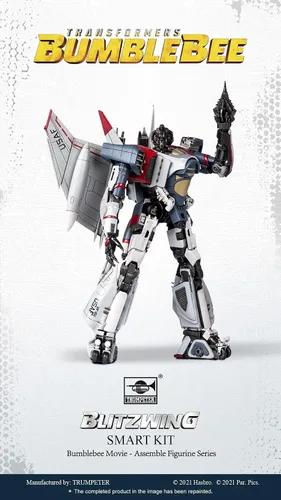 Vista 4 de Trumpeter Transformers: Blitzwing Kit de modelo de plástico
