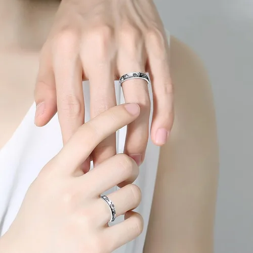 Vista 15 de Couples Rings Set Matching Promise Rings Adjustable Wedding Trendy Titanium Stainless Steel Rings for Couples Valentines Day Jewelry